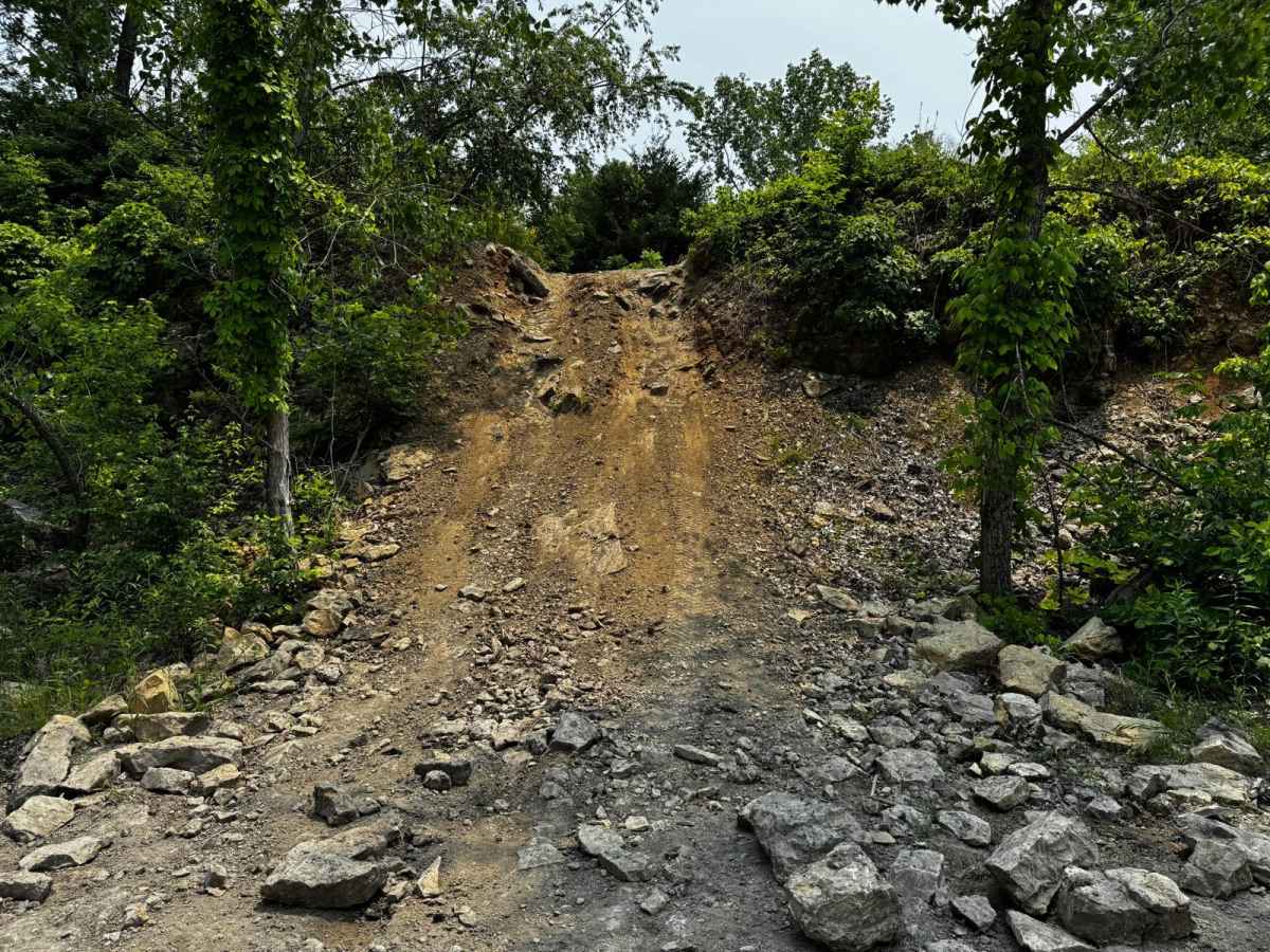 Yee Haw Ledges 113 trail photo