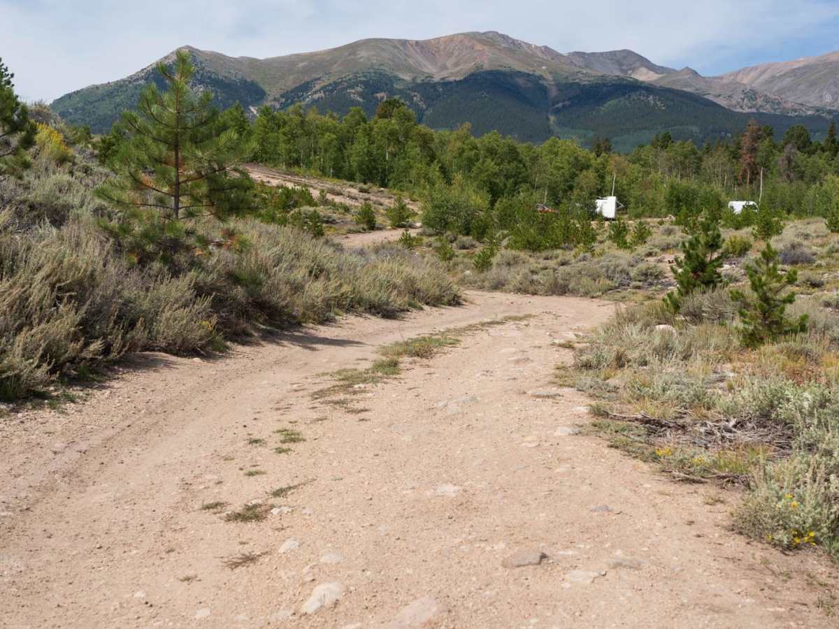 Twin Lakes Dispersed Camping Area - FR 125.D photo 2