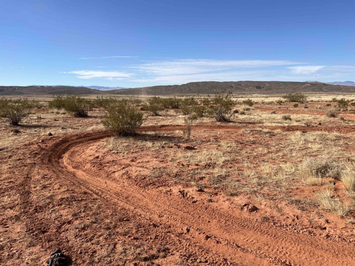 Valley Turn Track photo 6