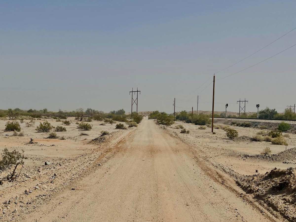 AZ Peace Trail Ligurta Spur to Abandoned Bus Stop photo 5