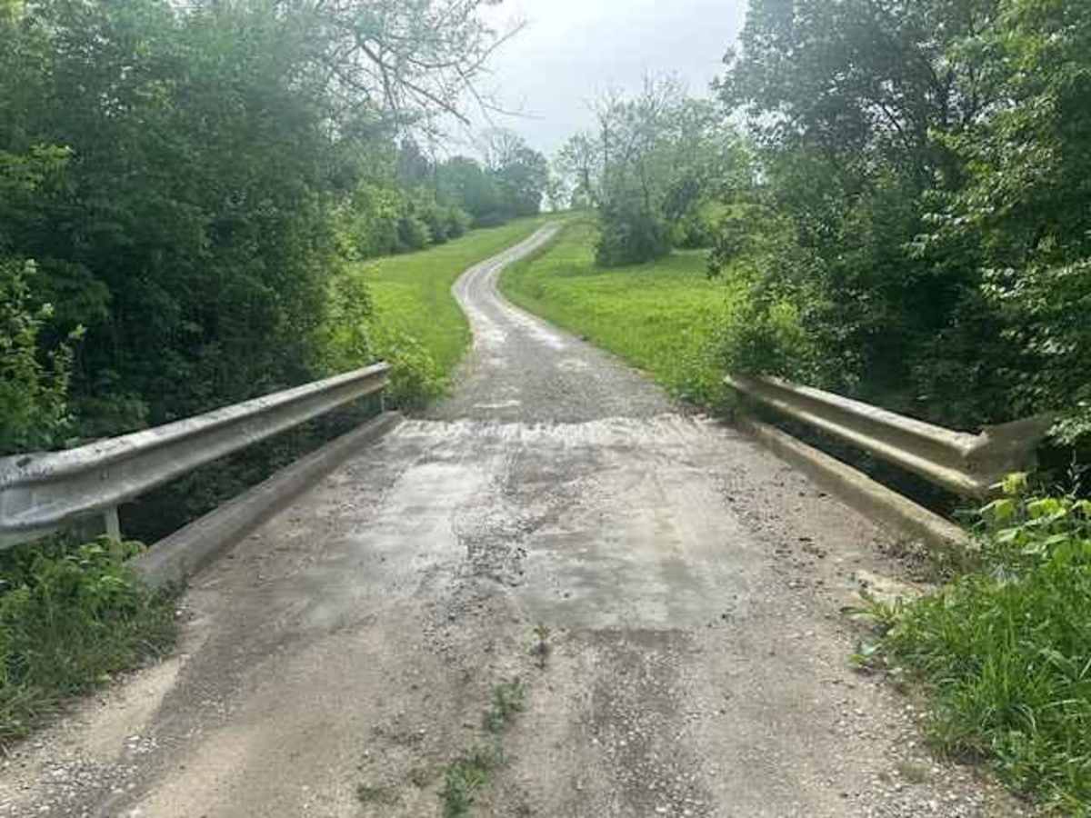 Hancock Taylor Lane trail photo