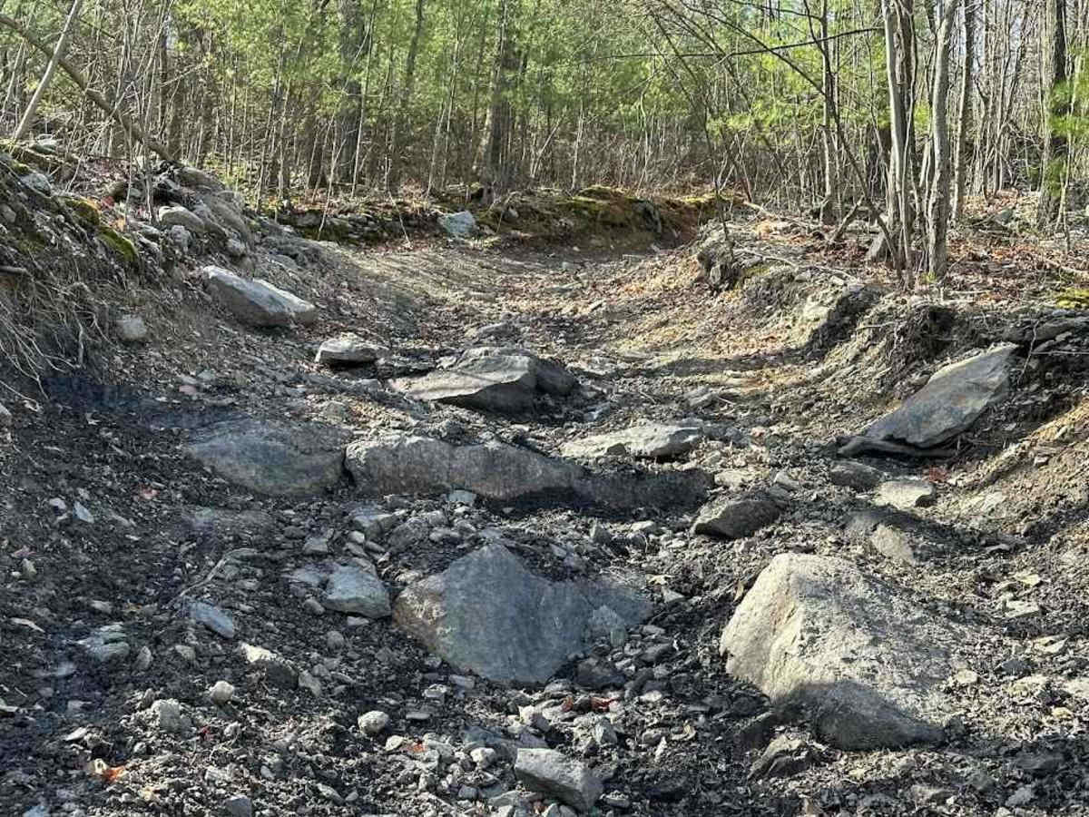 Mount St. Keirns Black trail photo