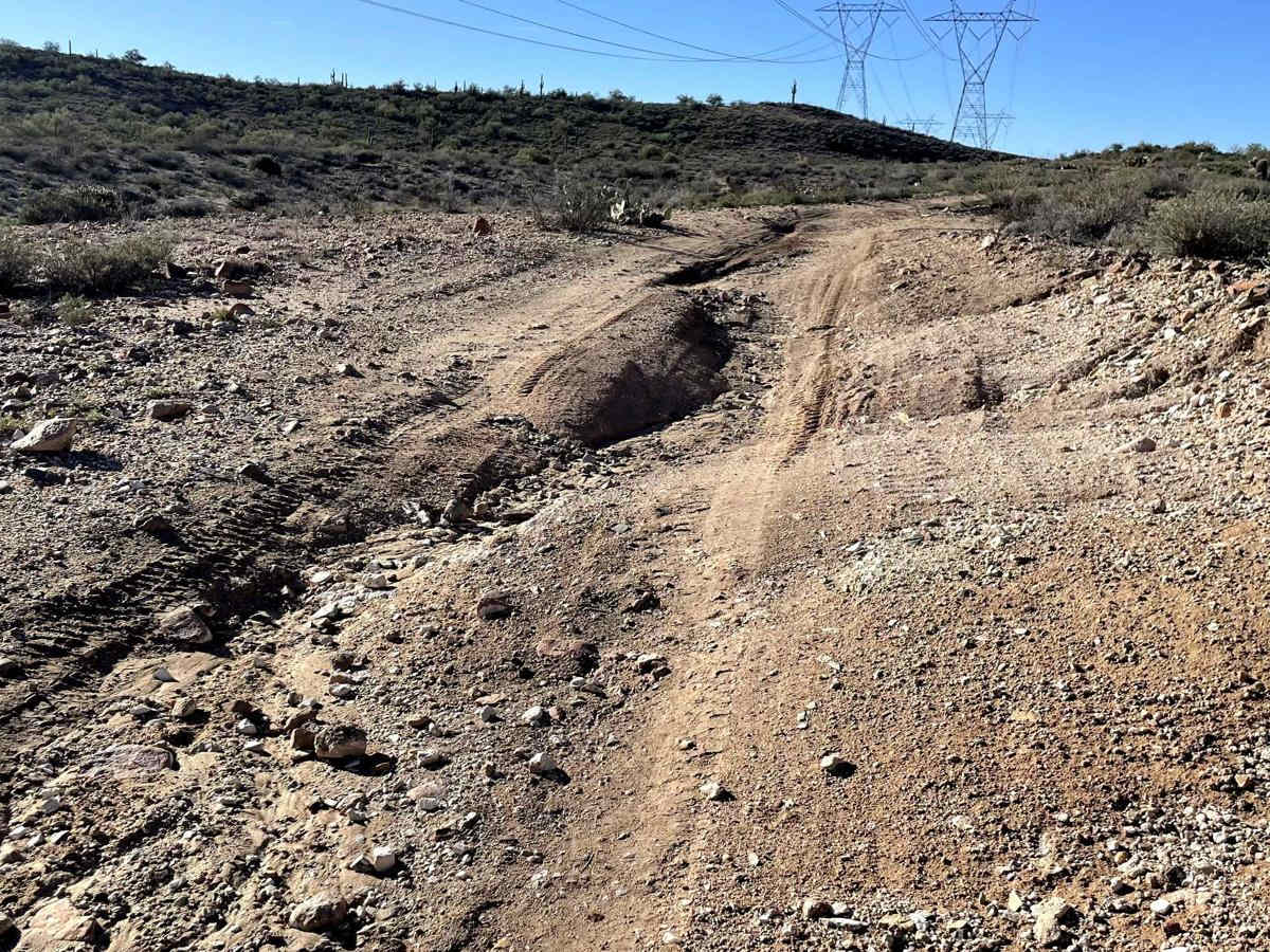Table Mesa Road photo 6