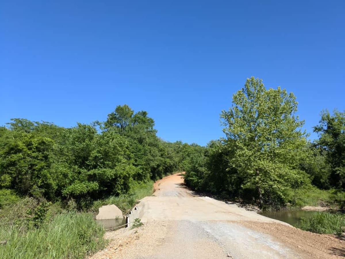 South 490 photo 6
