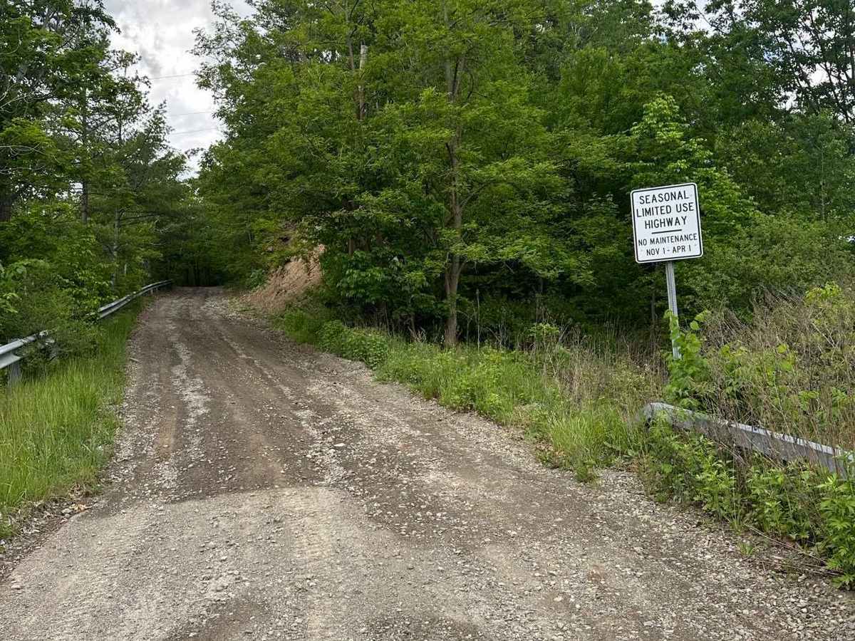 England Hill Road photo 2