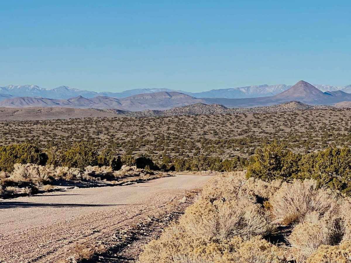 Bristol Pass trail photo