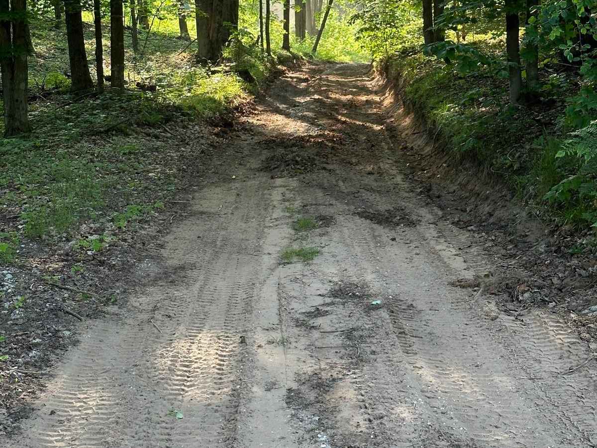 Rayle Road trail photo