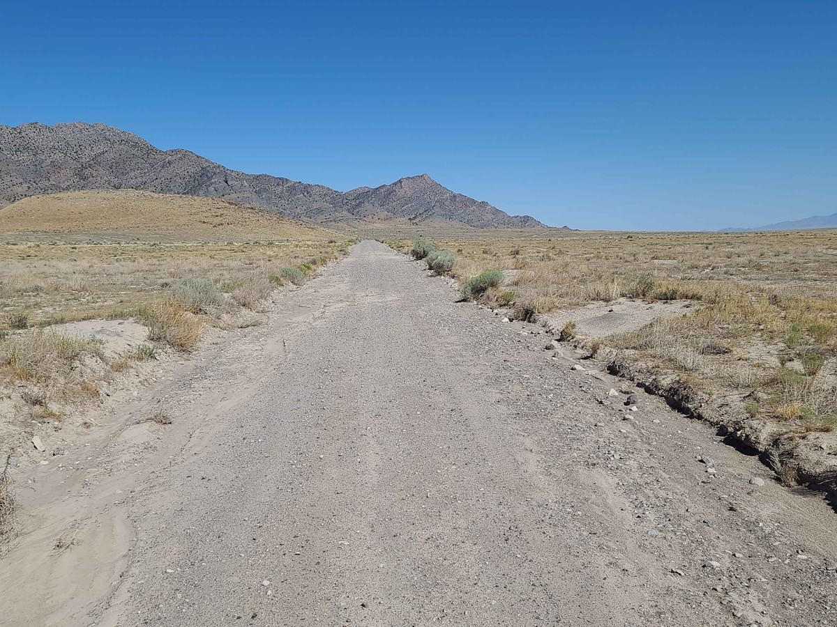 Dugway Range East photo 4