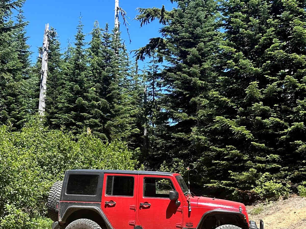 Snyder Mountain Trail photo 2