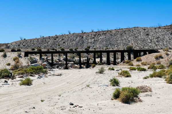 Sugarloaf Train Tracks Loop