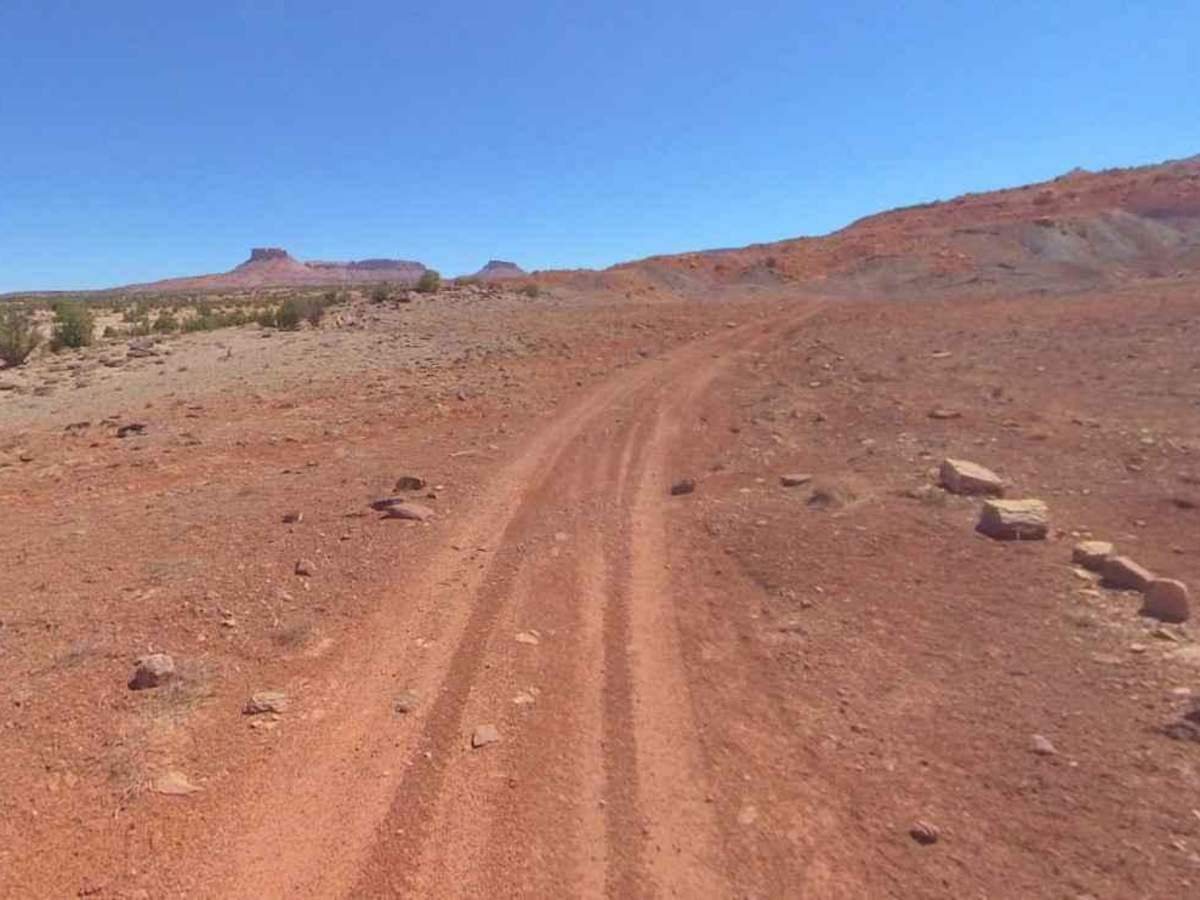 Purple Hills Road photo 4