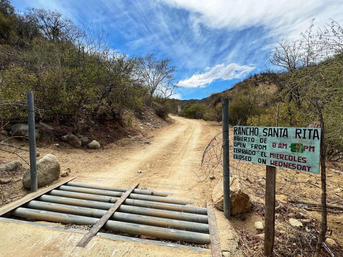 Santiago/Rancho Santa Rita trail photo
