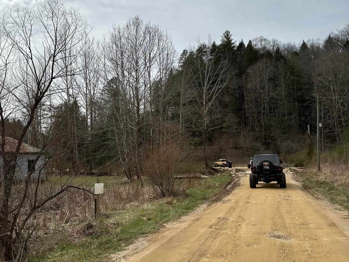 Lairson Road trail photo