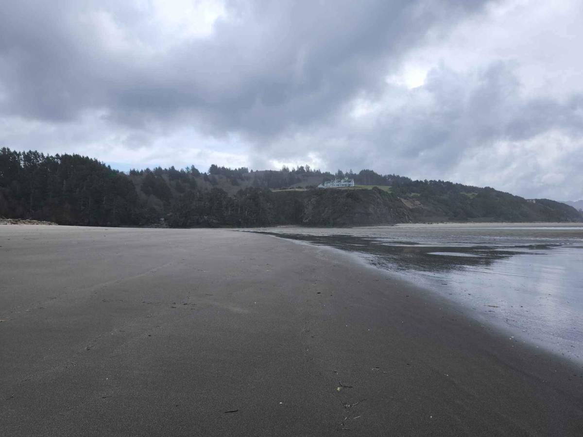 Bob Straub Beach Trail photo 4