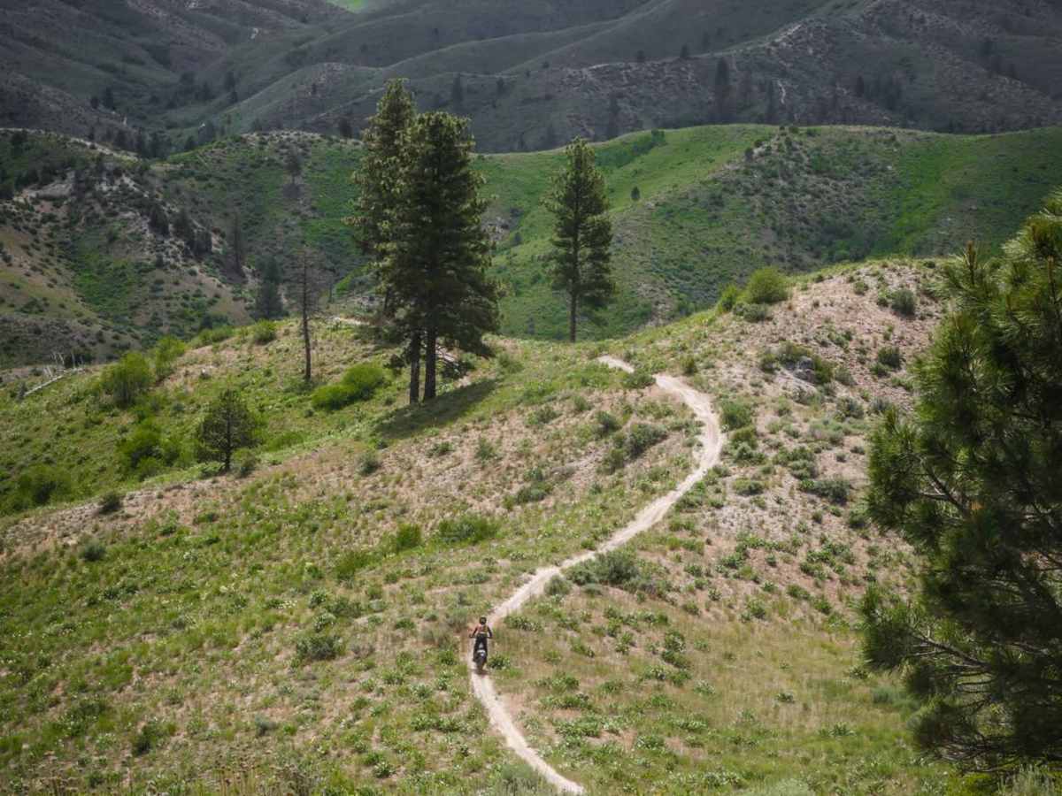 512 trail photo