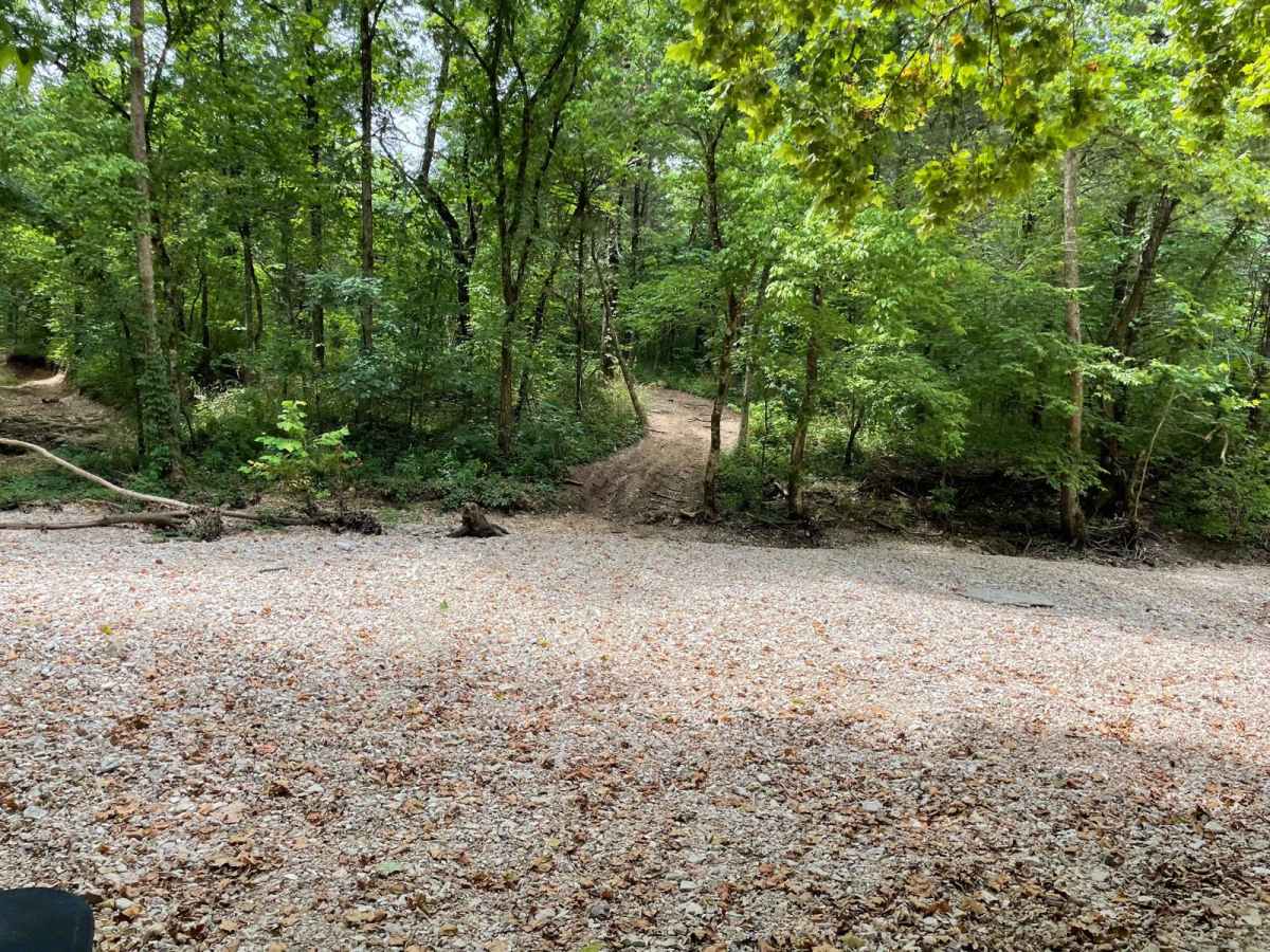 FR 1060 - Northern Portion trail photo