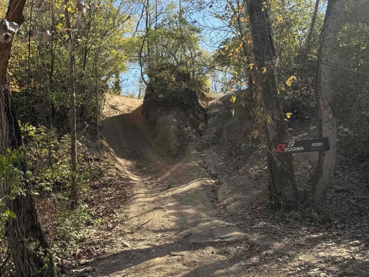 Red Trail photo 2