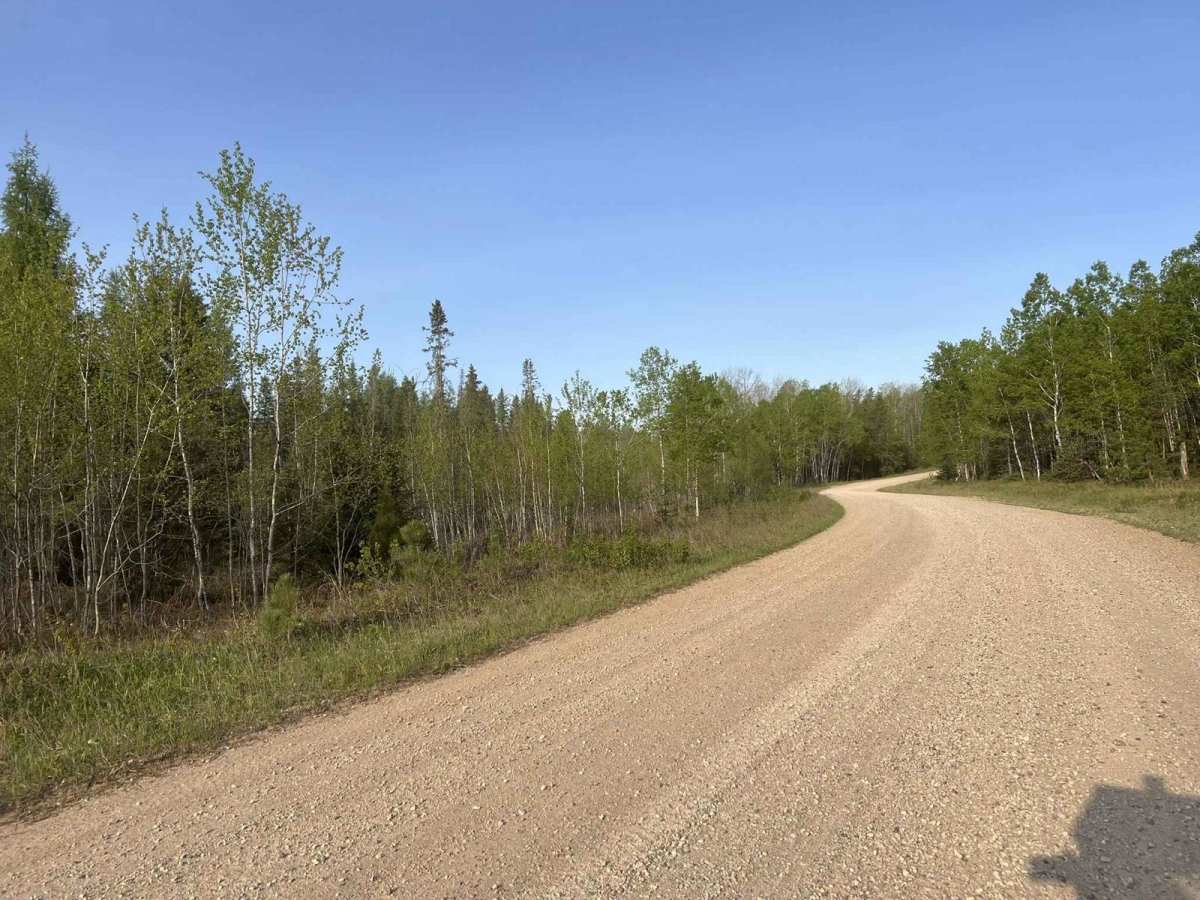 Browns Lake Road photo 5