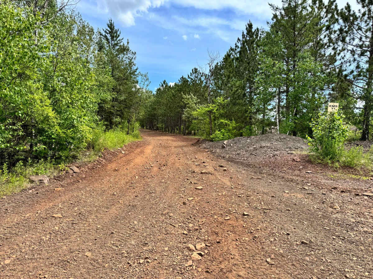 Mild West trail photo