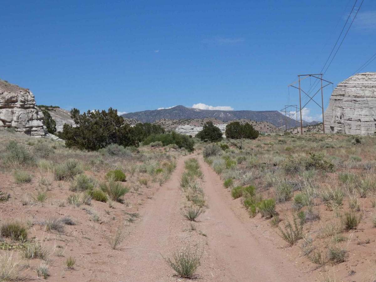 El Puertecito Pass trail photo