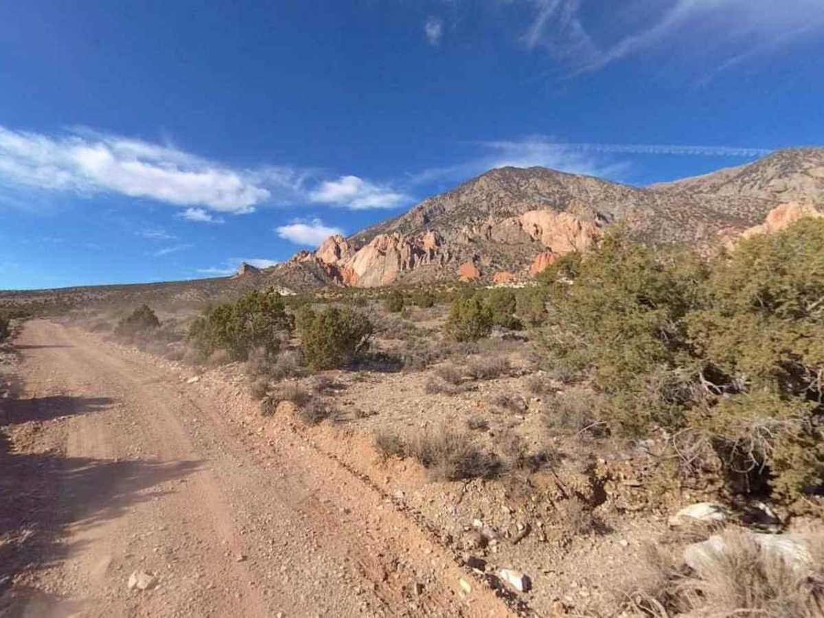 Hoskinnini Road-BLM13500 photo 4