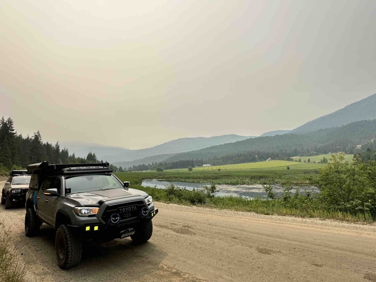 Skimikin Road trail photo
