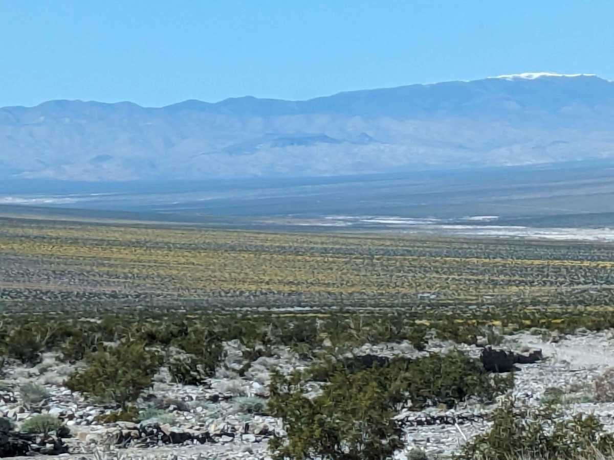 Racetrack Valley Road North photo 2
