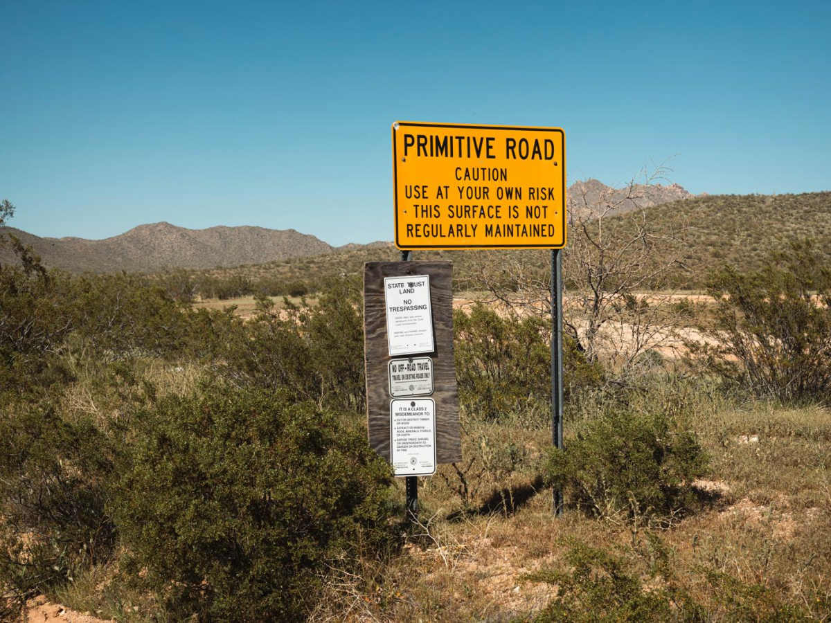 Date Creek Ranch Road photo 2
