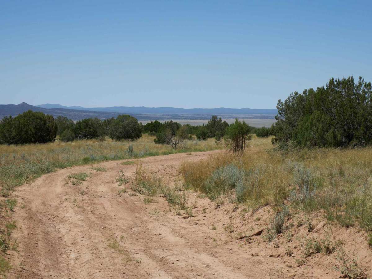 Eddy Well Trail photo 2