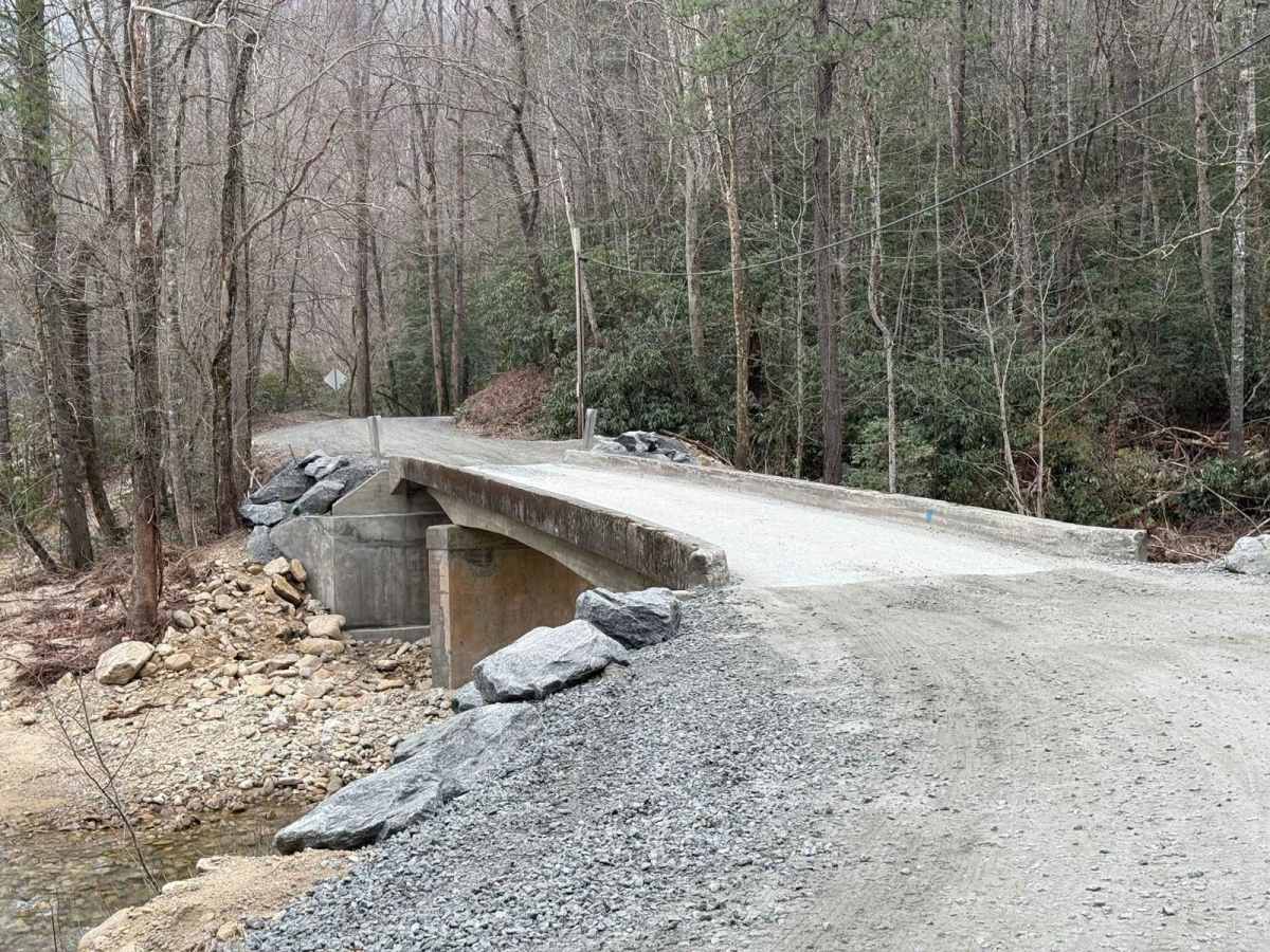 Brown Mountain Beech Road photo 5