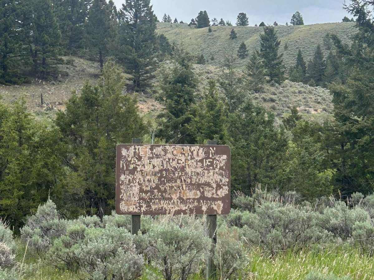 Devil's Canyon trail photo
