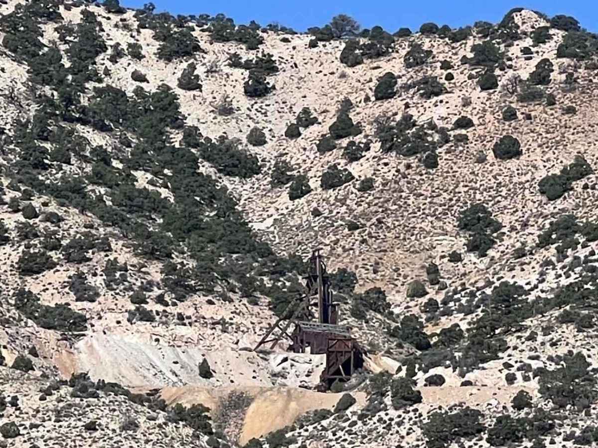 Frisco Mine & Cemetery trail photo
