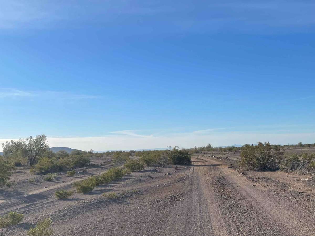 AZ Peace Trail The Solar Field to Red Raven photo 5