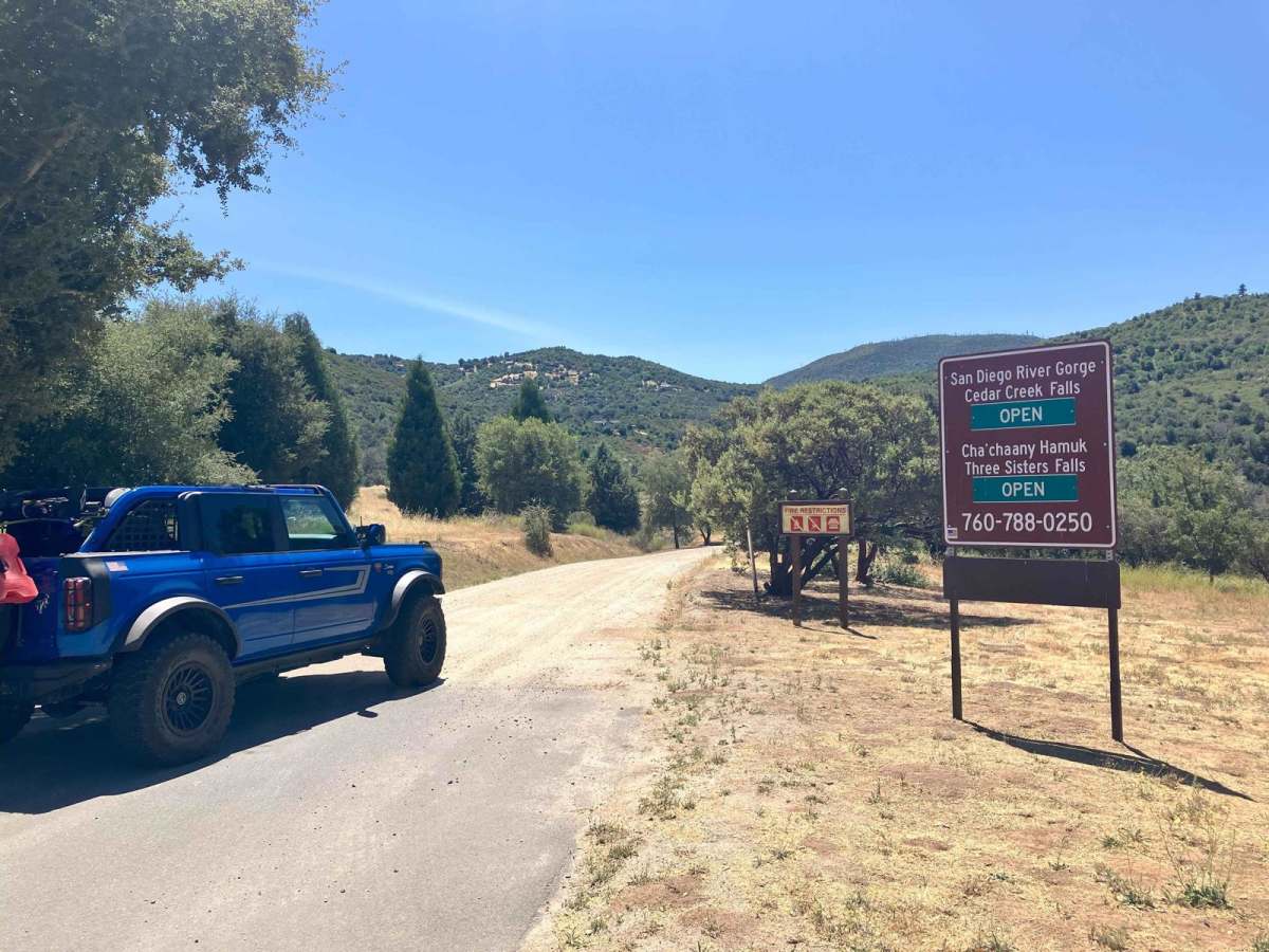 Cedar Creek Loop trail photo