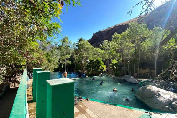 Road to San Carlos Hot Springs