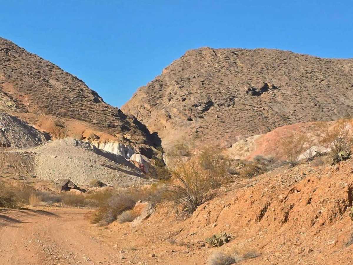Magnesite Mine Trail photo 6