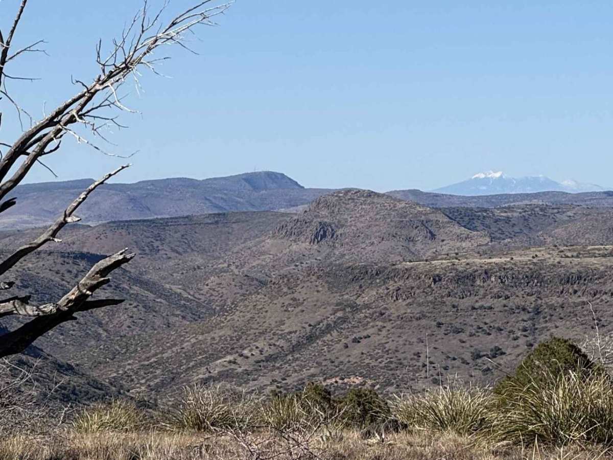 Hutch Mesa trail photo