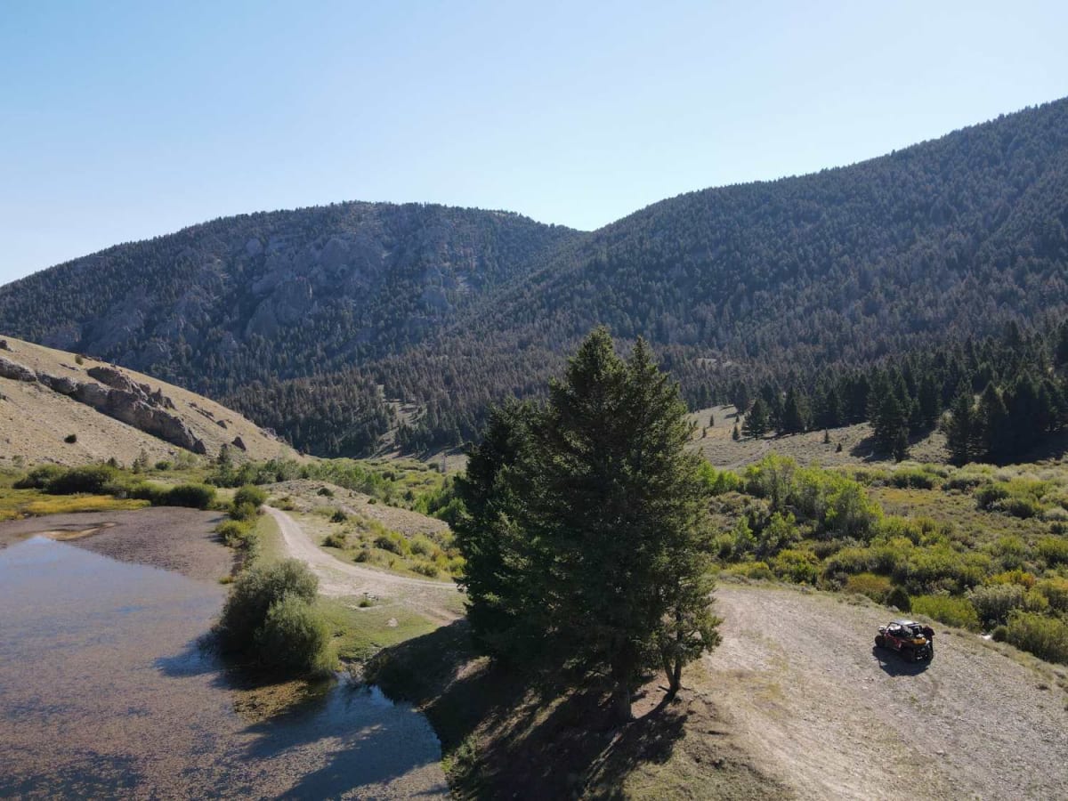 Pass Creek Lake Trail photo 3