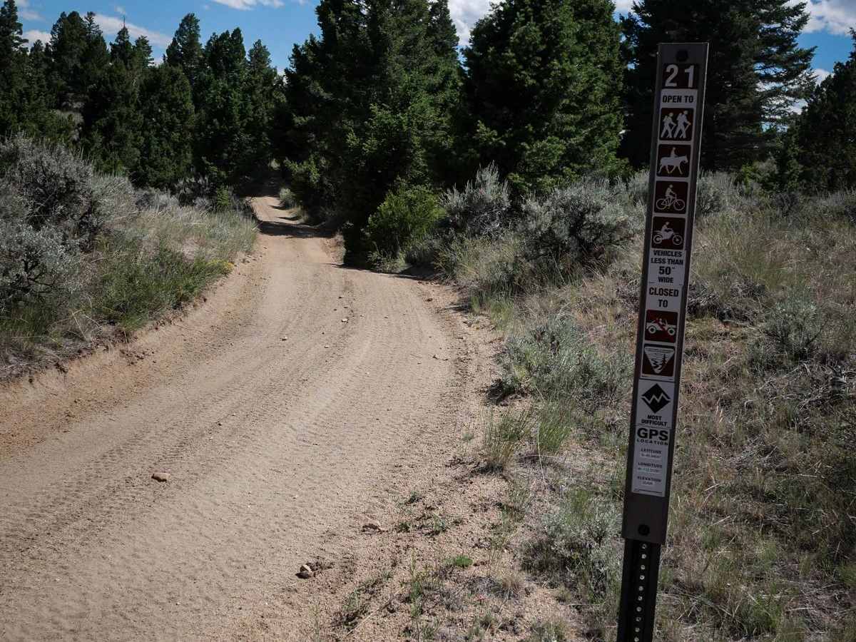 Trail 21 photo 2