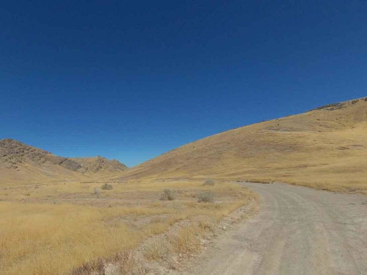 Slow Elk Wash Road-TC02850 photo 6