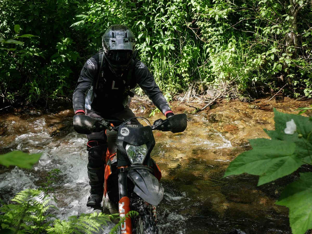 Mowat Creek photo 5