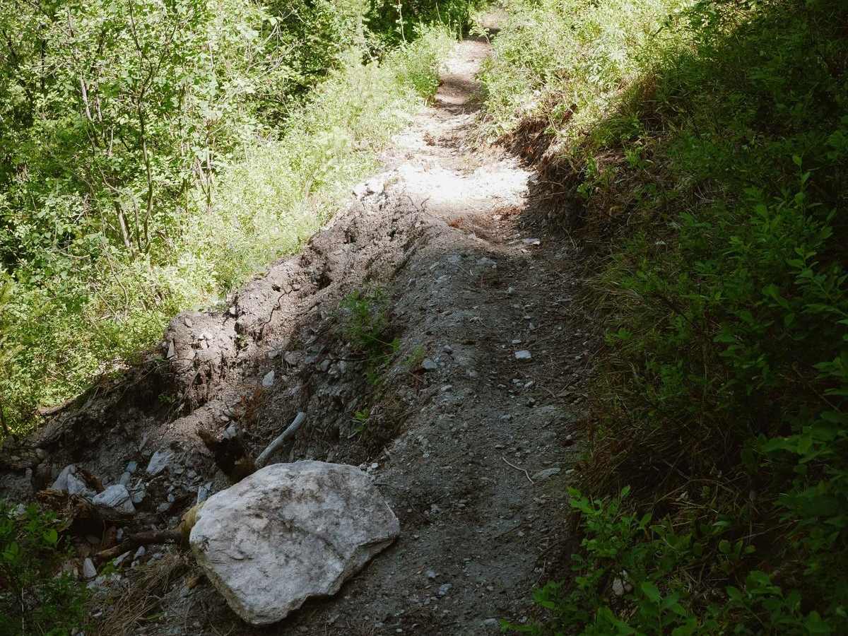 Hughes Creek photo 2
