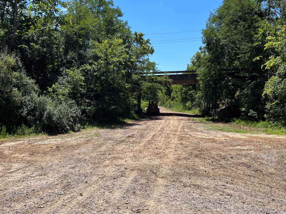 Amax Haul Road photo 4