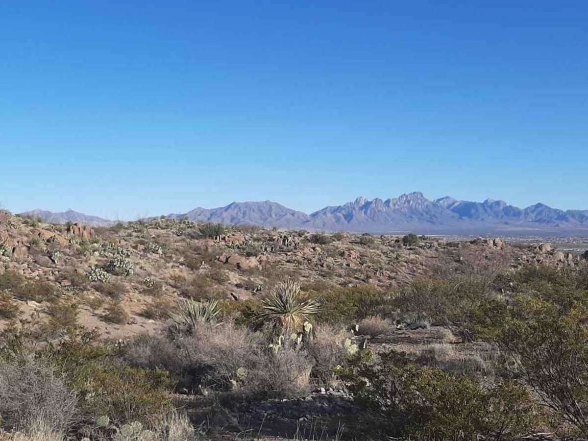 Nalgas Rock Overlook via Powerline Road photo 5