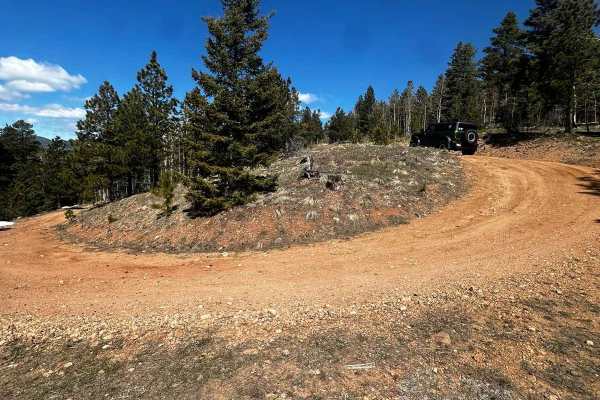 Roundtop Mountain Road - 321