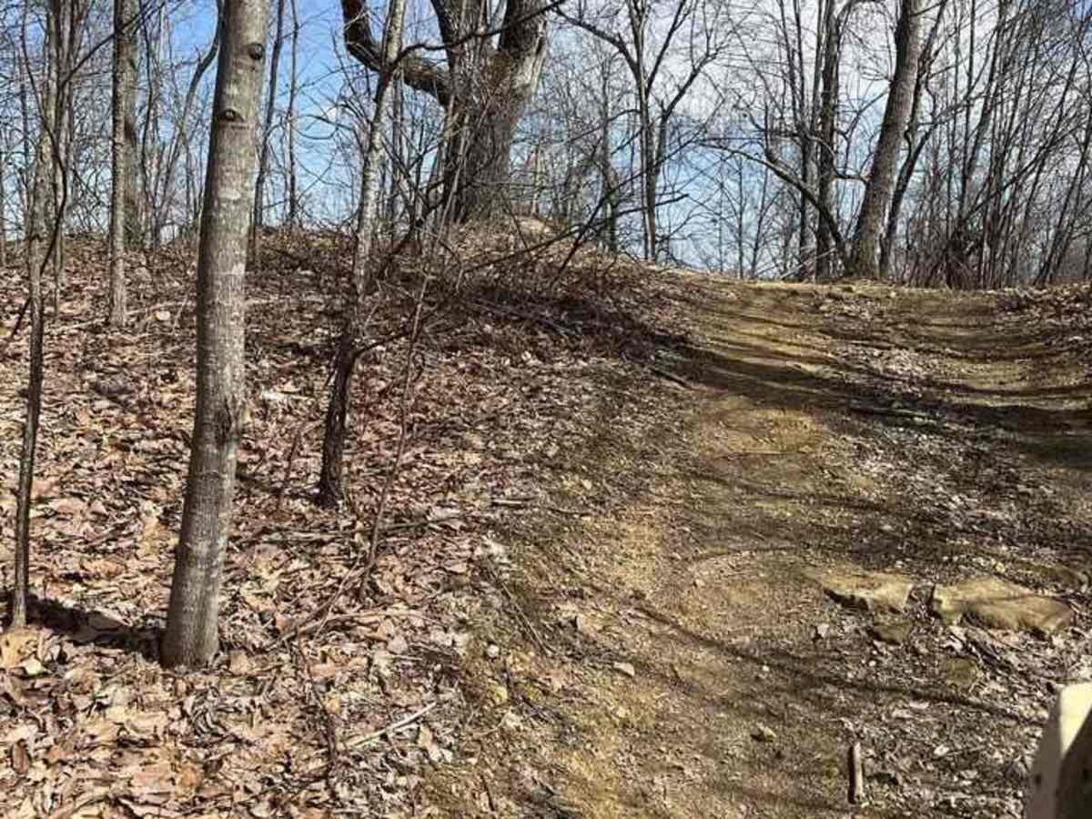 Trail 34 photo 2