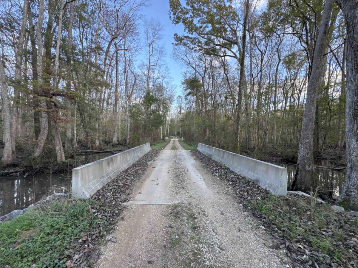 Seven Bridge Road photo 2