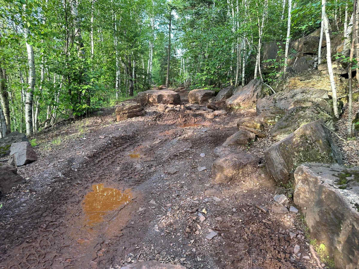 1% Trail photo 4