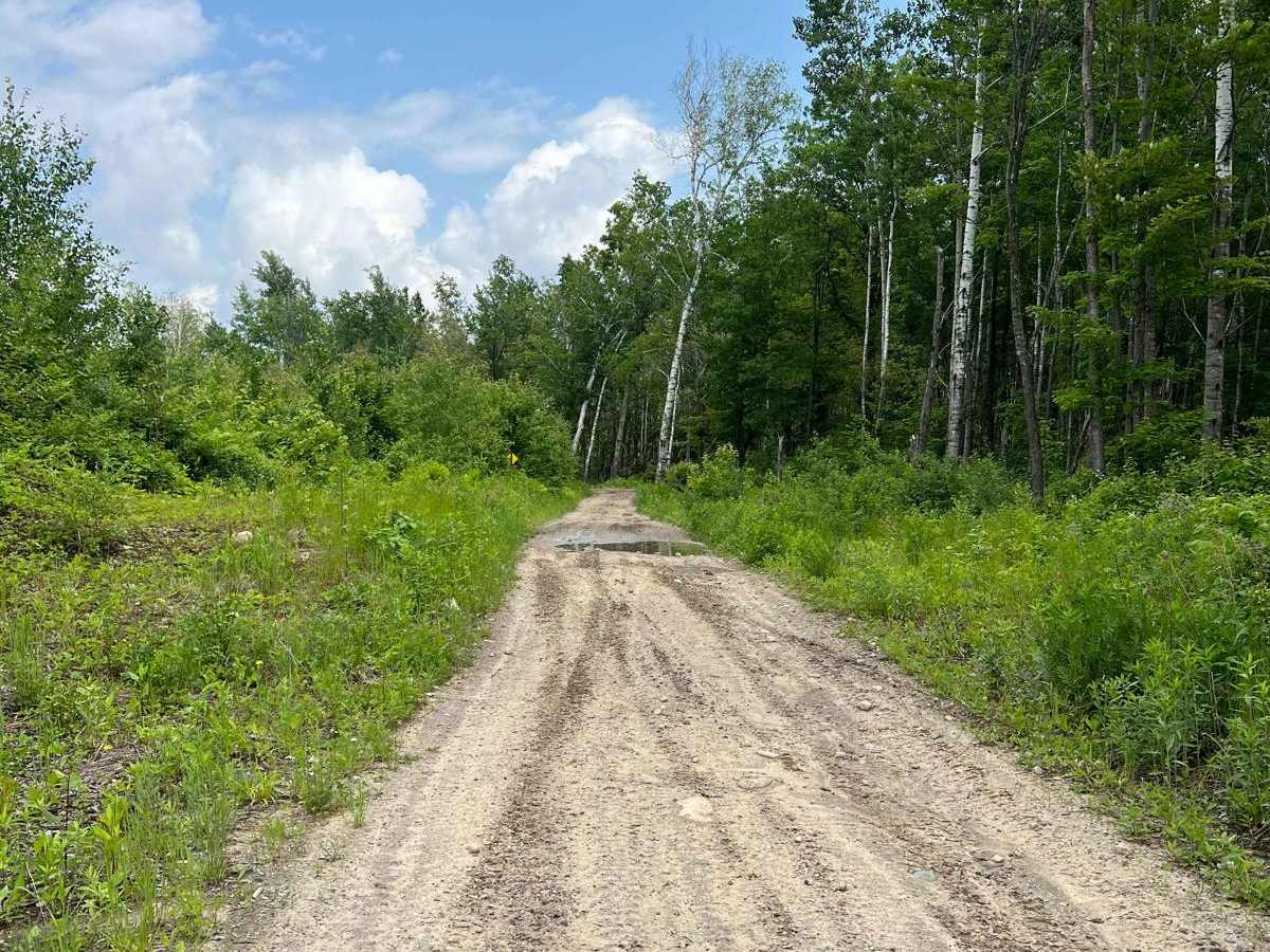 South Round River Drive Cut Through photo 4