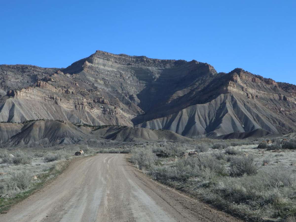 21 Road South photo 2